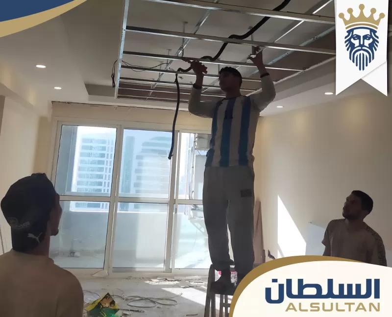 تركيب هيكل معدني لسقف جبس بورد في الفجيرة بواسطة فنيين داخل غرفة سكنية تركيب هيكل معدني لسقف جبس بورد في الفجيرة بواسطة فنيين داخل غرفة سكنية