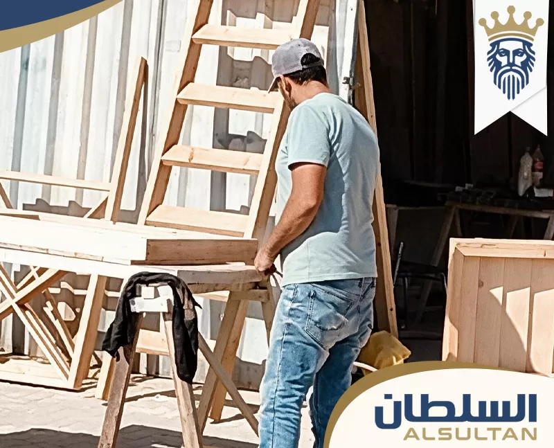 تنفيذ أعمال نجارة لتجهيز وتركيب هيكل خشبي مع قص وتجميع القطع بدقة أثناء العمل. تنفيذ أعمال نجارة لتجهيز وتركيب هيكل خشبي مع قص وتجميع القطع بدقة أثناء العمل.